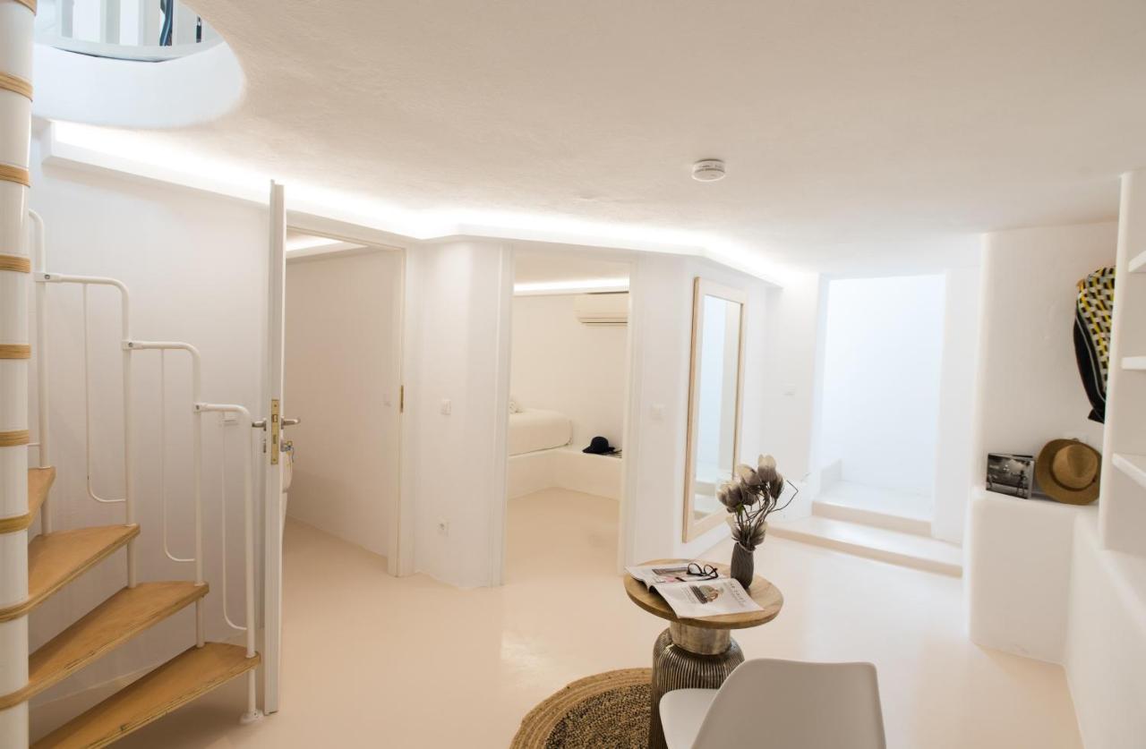 Olive Tree & Capari Mykonos Town Homes & Apartments With Pool! Exterior photo