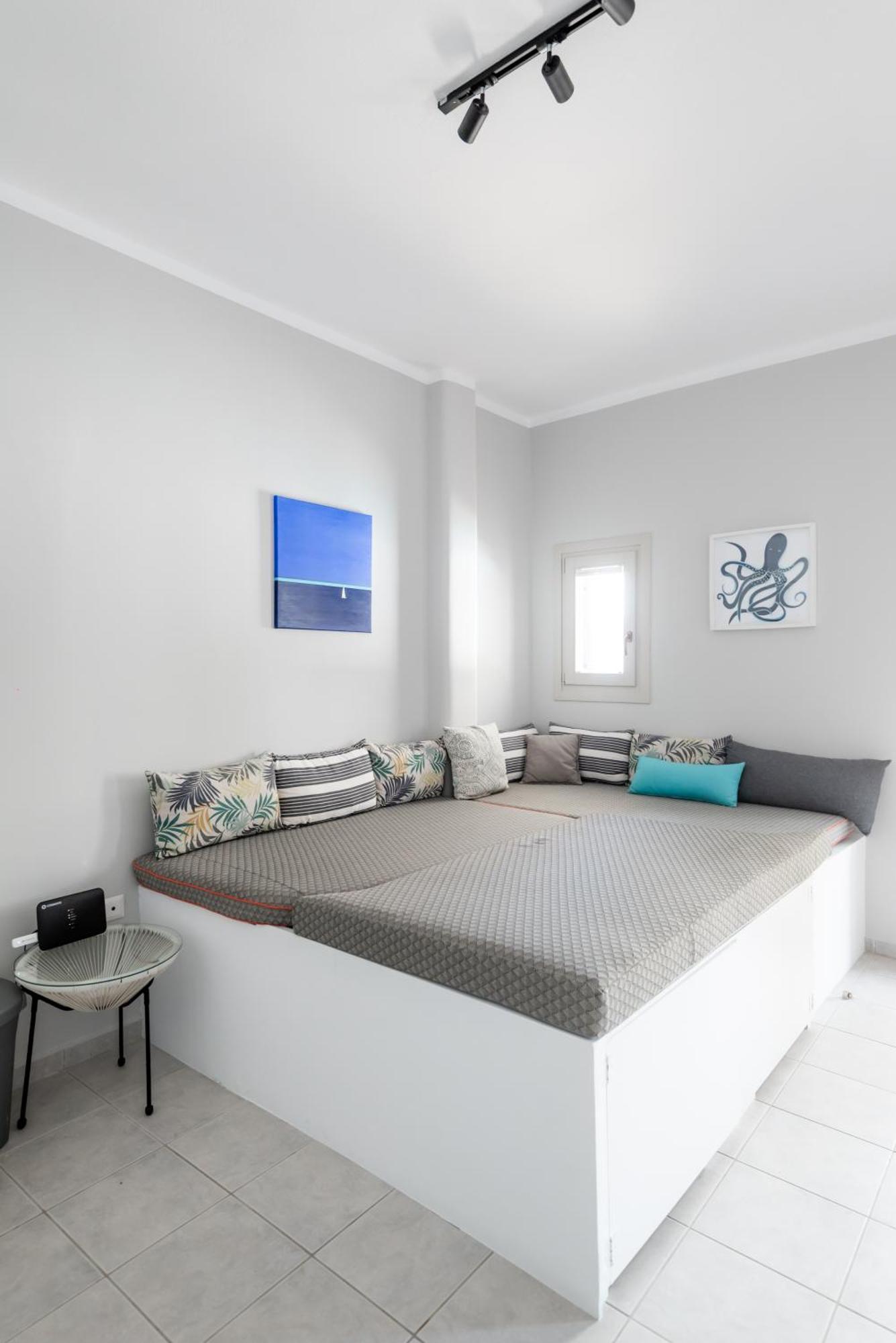 Olive Tree & Capari Mykonos Town Homes & Apartments With Pool! Exterior photo