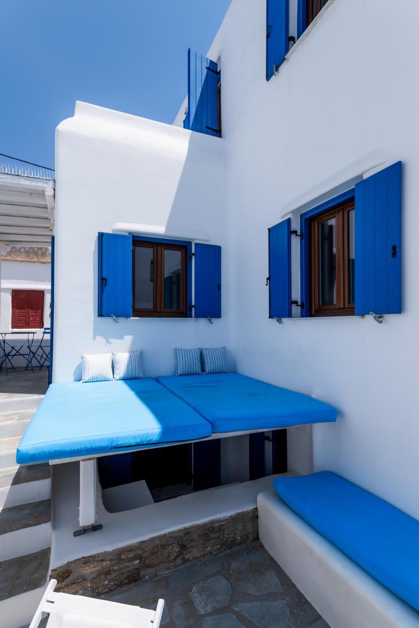 Olive Tree & Capari Mykonos Town Homes & Apartments With Pool! Exterior photo
