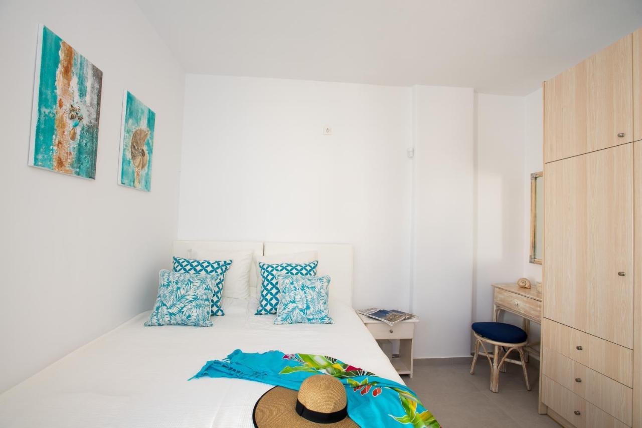Olive Tree & Capari Mykonos Town Homes & Apartments With Pool! Exterior photo